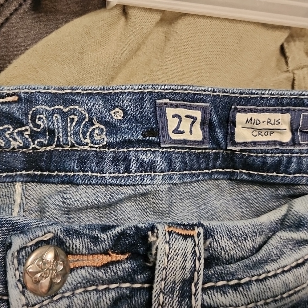 MISS ME CAPRI JEANS LIGHT DENIM